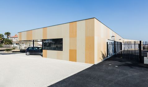 Peinture sur panneaux béton à la Bruffière